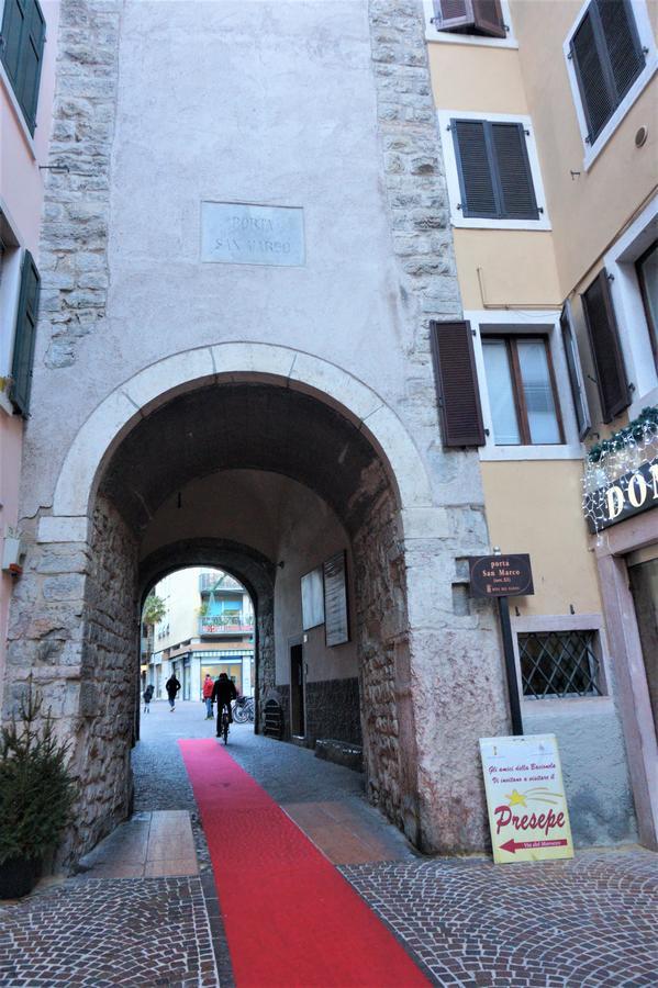Apartament Fabrizia Appartement Riva del Garda Buitenkant foto